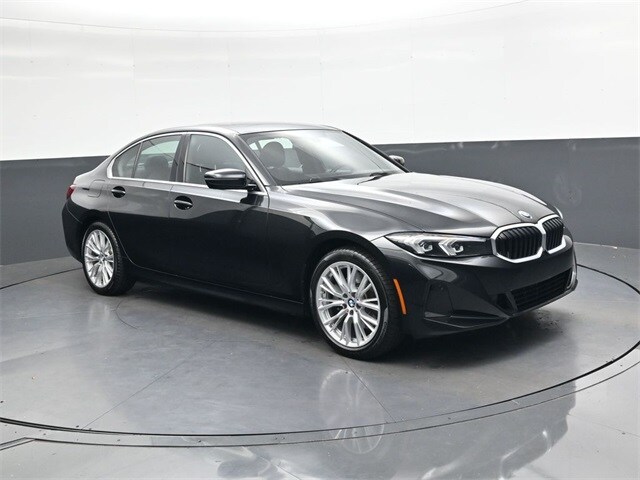 2024 Bmw 330i photo 2