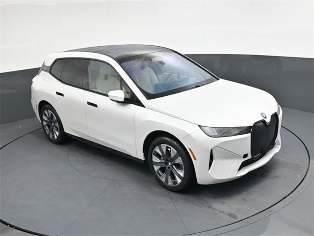 New 2026 BMW iX xDrive60 SUV