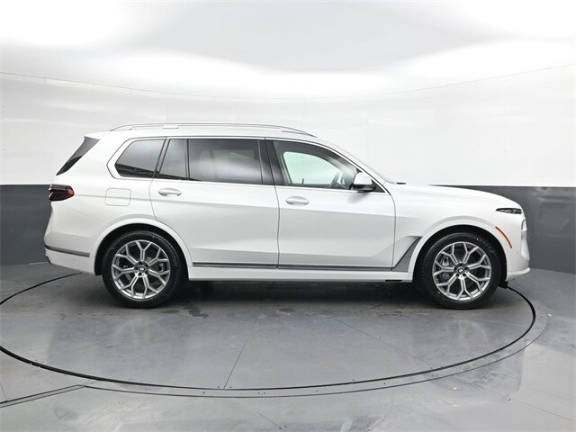 2026 Bmw X7 xDrive40i photo 3