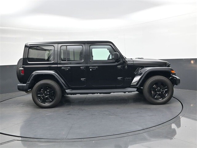 2021 Jeep Wrangler Unlimited Sahara Altitude photo 3