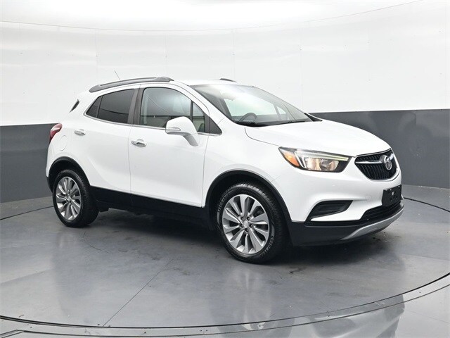 2018 Buick Encore Preferred photo 2
