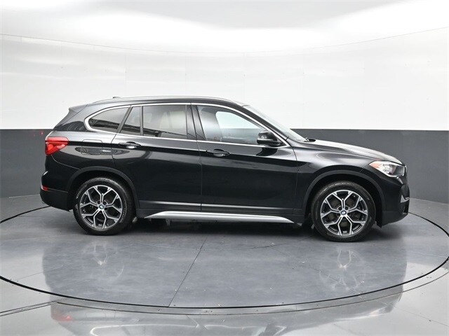 2022 Bmw X1 XDrive28i photo 3