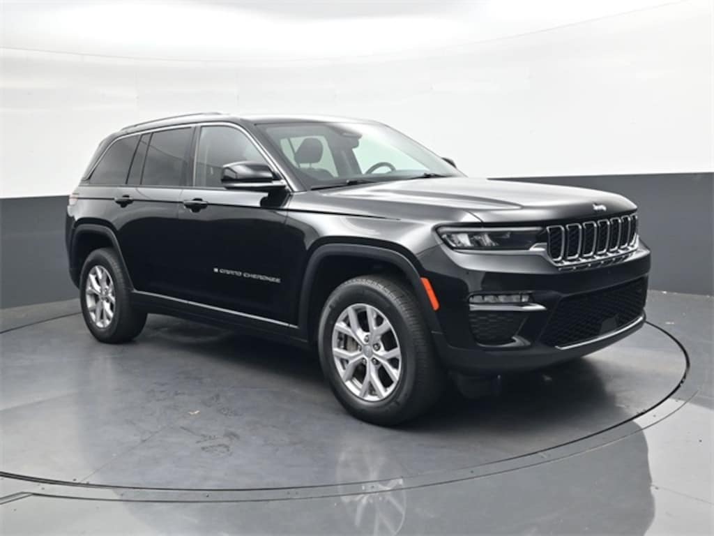 Used 2022 Jeep Grand Cherokee Limited SUV