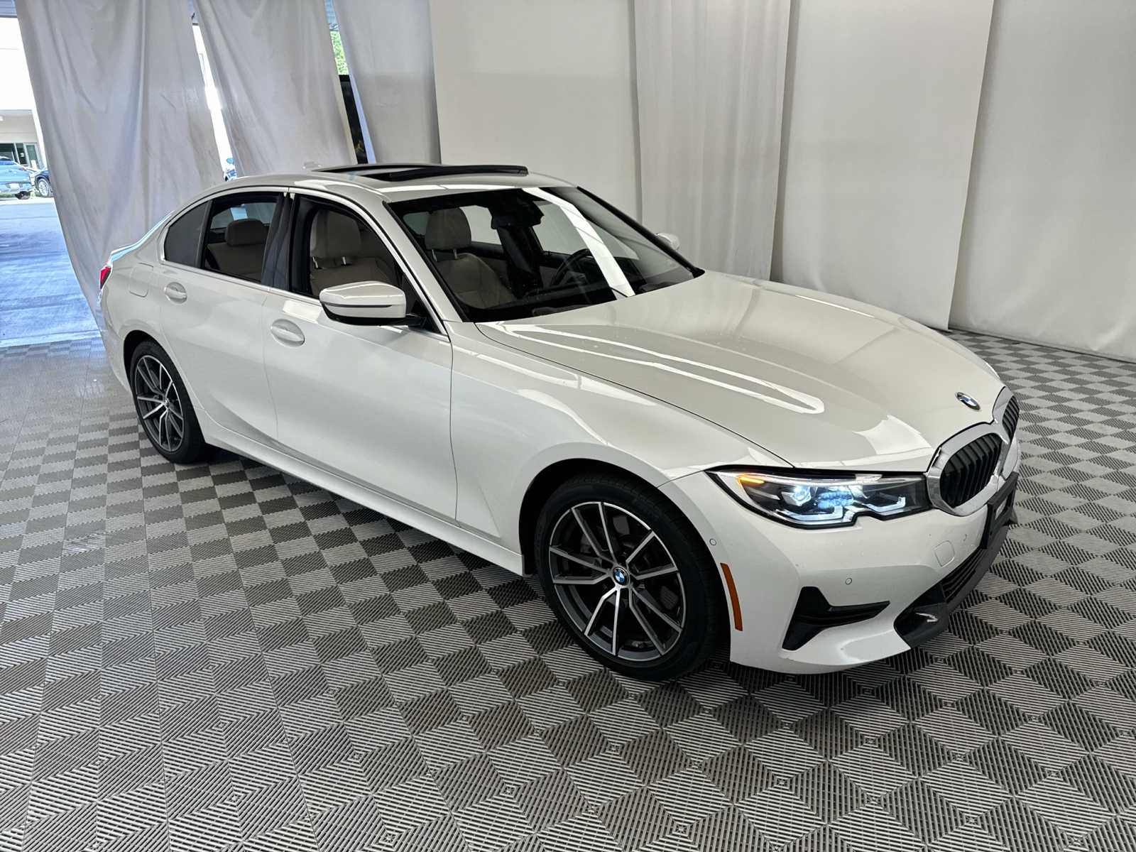 Used 2020 BMW 3 Series 330i with VIN 3MW5R7J08L8B04648 for sale in Greensboro, NC