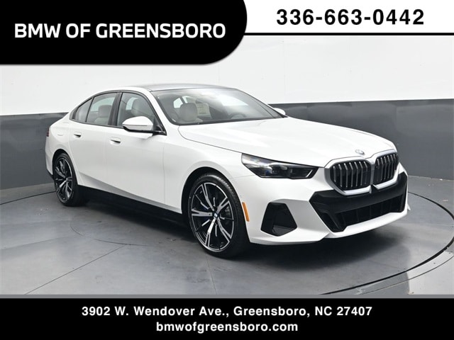 2026 BMW 5 Series 550e's photo