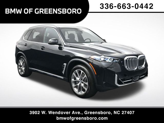 2026 BMW X5 50e's photo