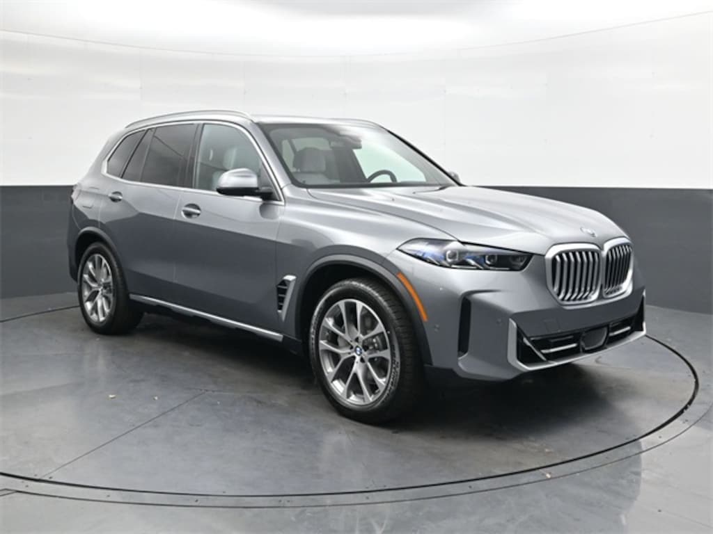 New 2026 BMW X5 PHEV xDrive50e SUV