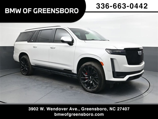 2023 Cadillac Escalade ESV Sport Platinum's photo