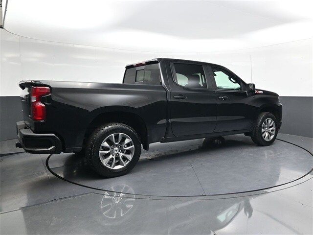 2022 Chevrolet Silverado 1500 RST photo 4