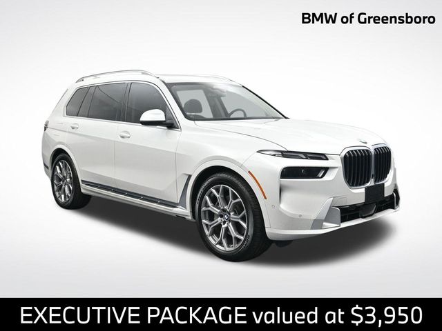 2023 BMW X7