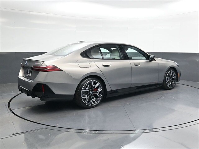 2025 Bmw i5 M60 photo 4