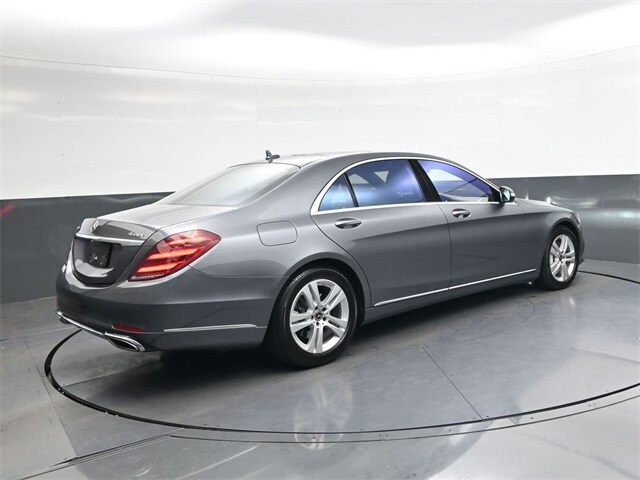 2019 Mercedes Benz S 560 4MATIC photo 4