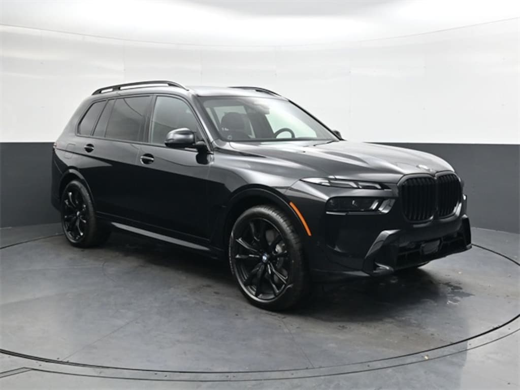 New 2026 BMW X7 xDrive40i SUV
