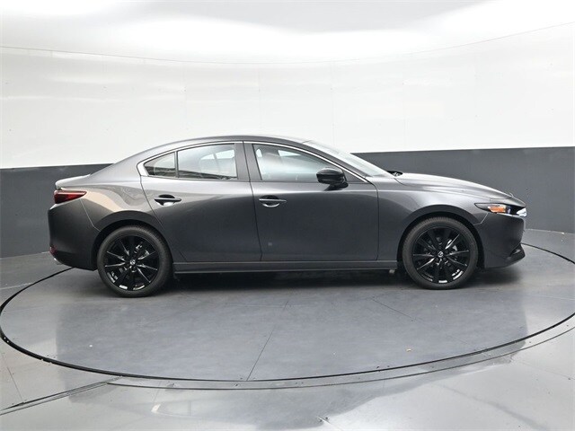 2025 Mazda Mazda3 Sedan 2.5 Select Sport photo 3