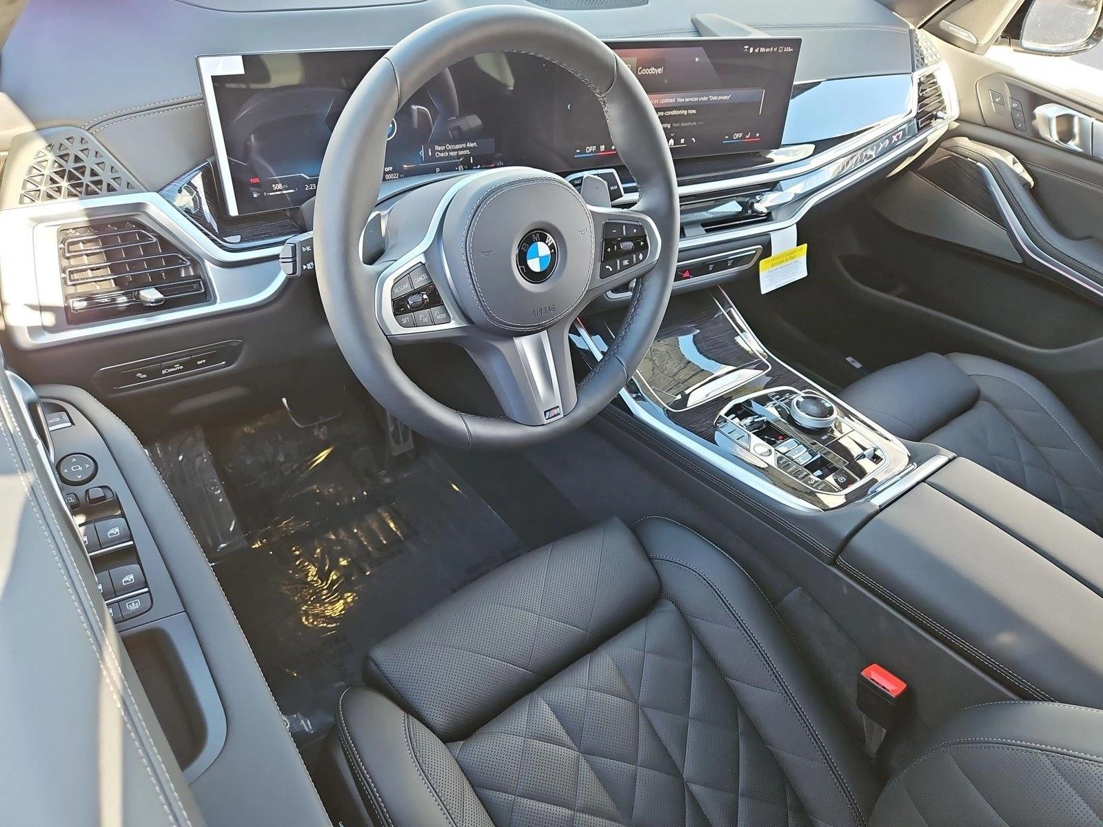 New 2027 BMW X7 xDrive40i SUV