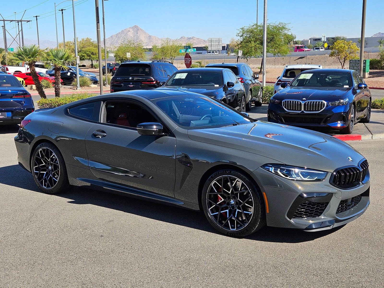 2025 Bmw M8 Competition photo 3