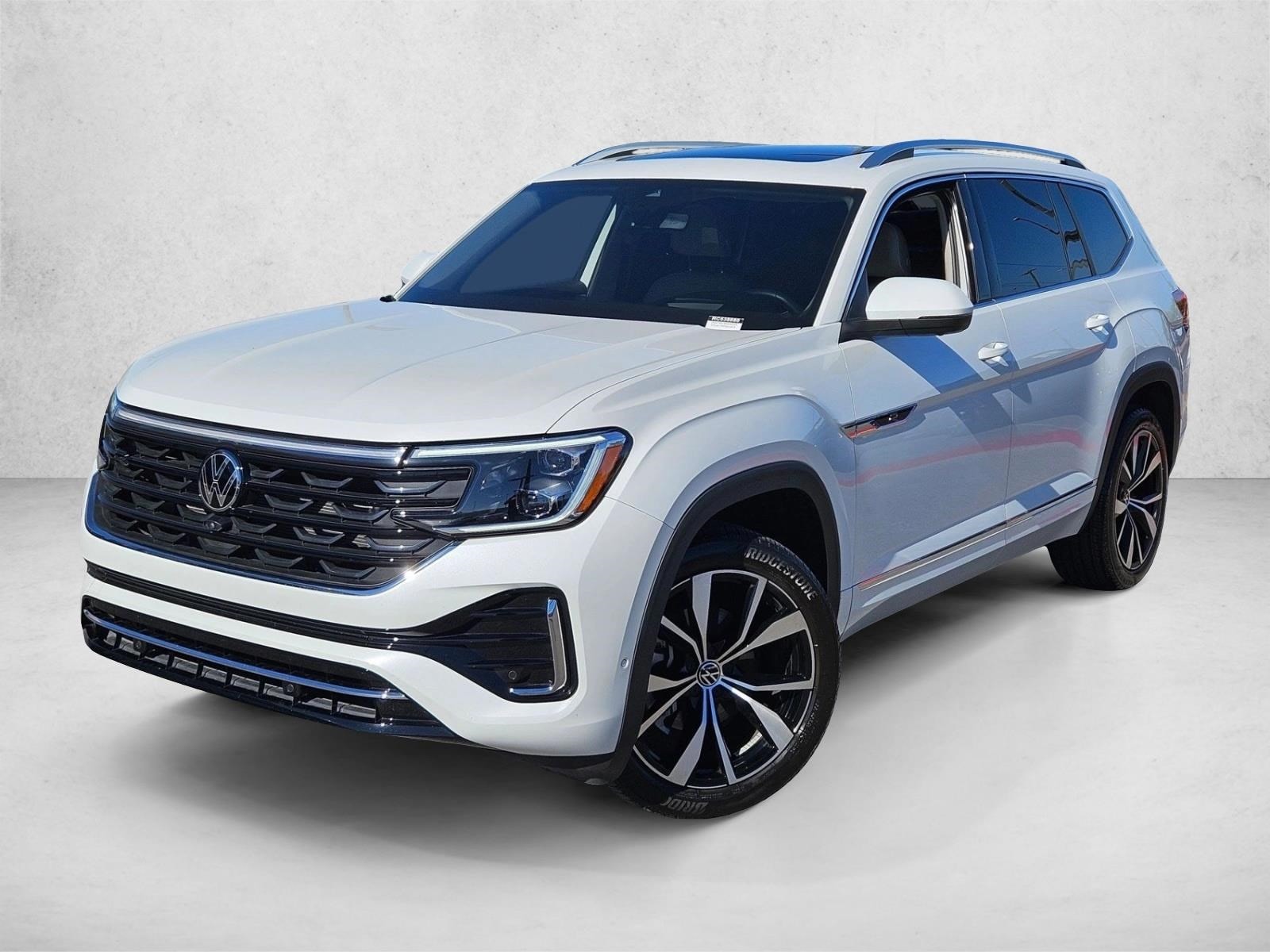 2024 Volkswagen Atlas SEL Premium R-Line's photo