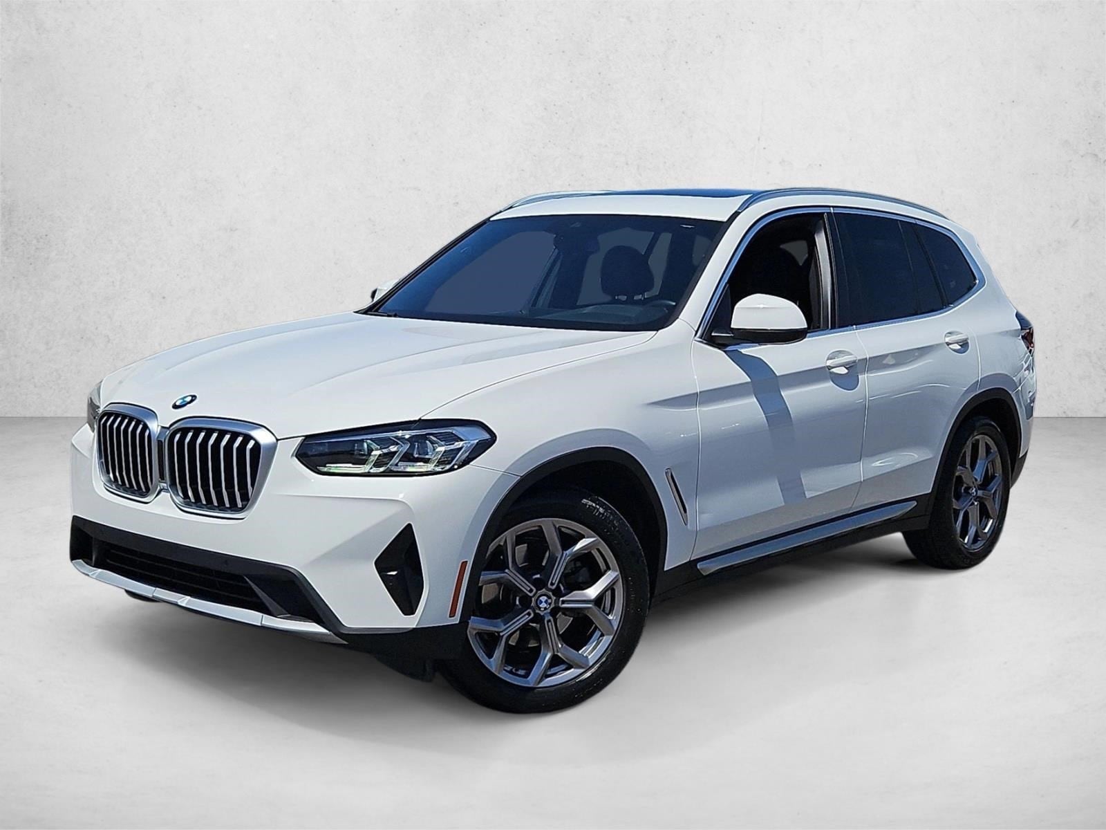 2022 BMW X3 xDrive30i's photo