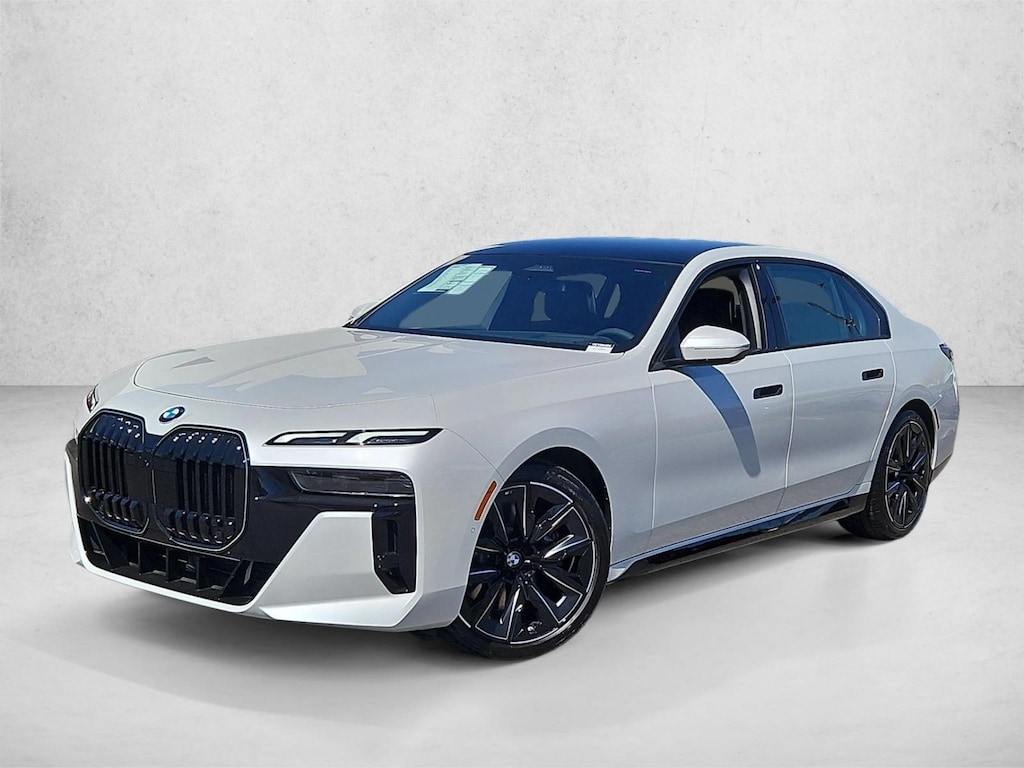 New 2026 BMW 740i Sedan