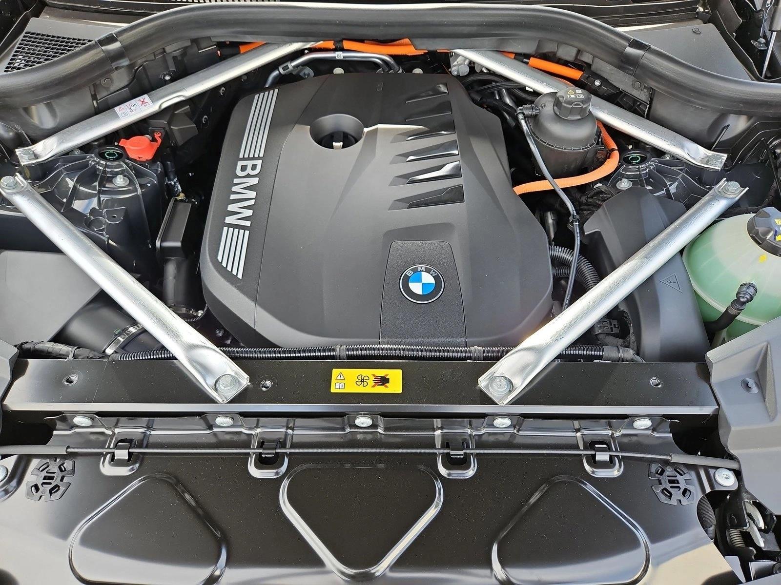 2026 BMW X5 50e - Photo 17