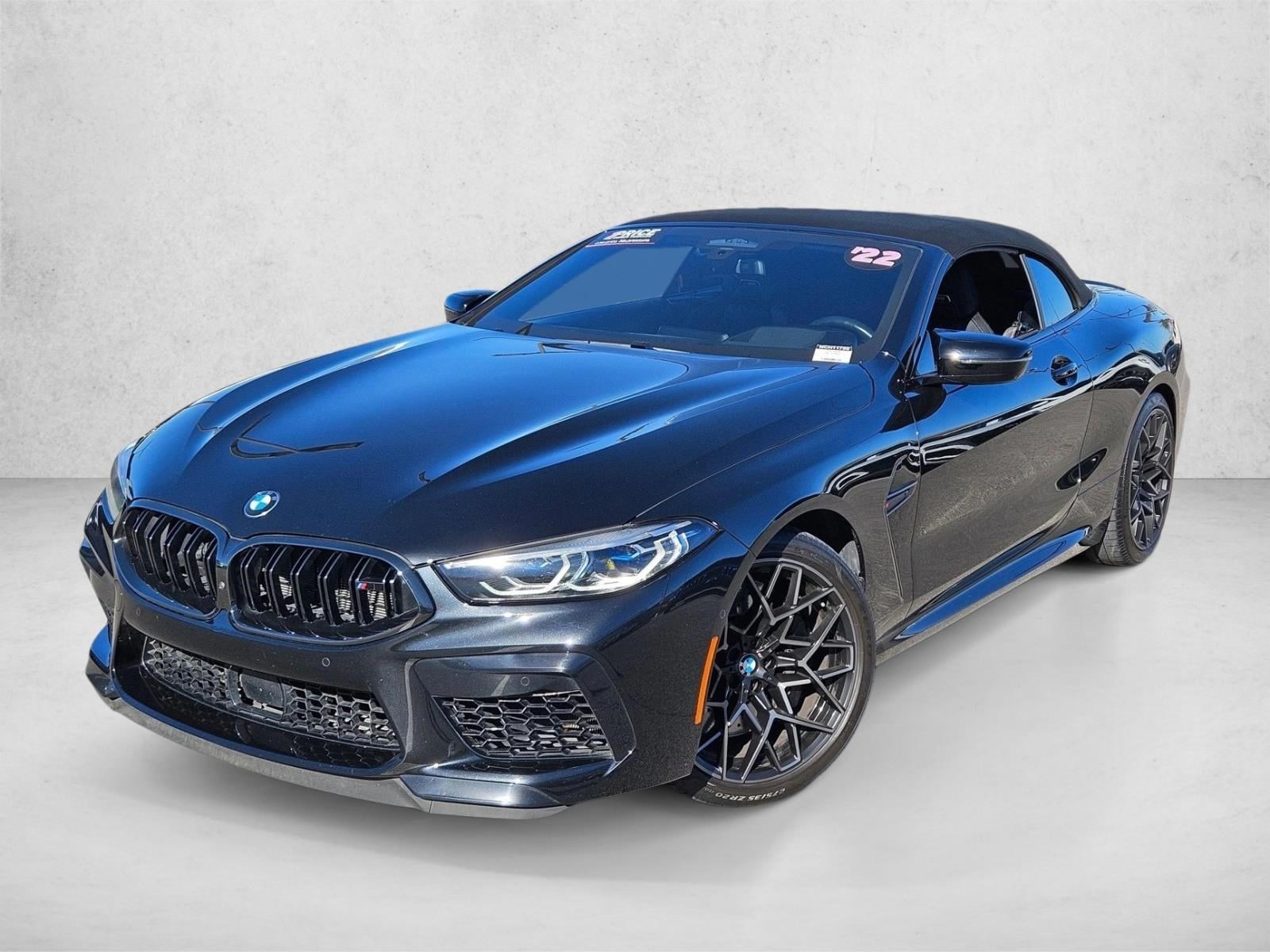 2022 BMW M8 Convertible Base's photo