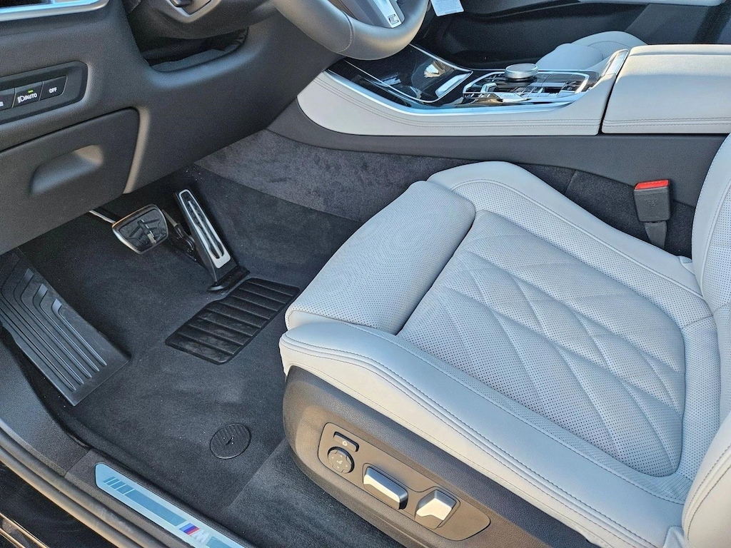 New 2026 BMW X5 xDrive40i SUV