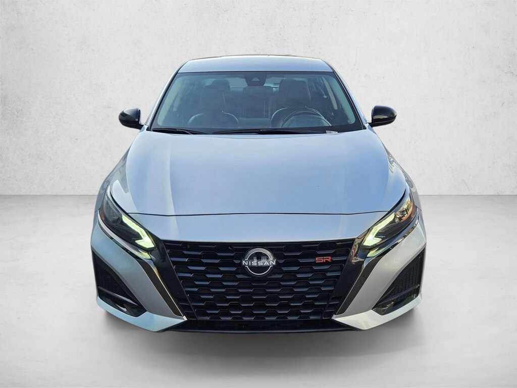 Used 2024 Nissan Altima 2.5 SR Sedan