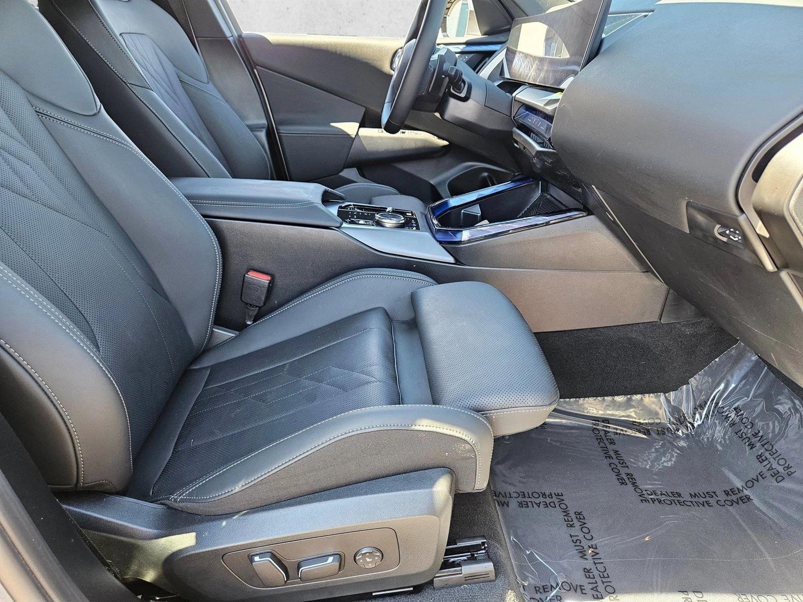 2025 BMW X3 30 - Photo 19
