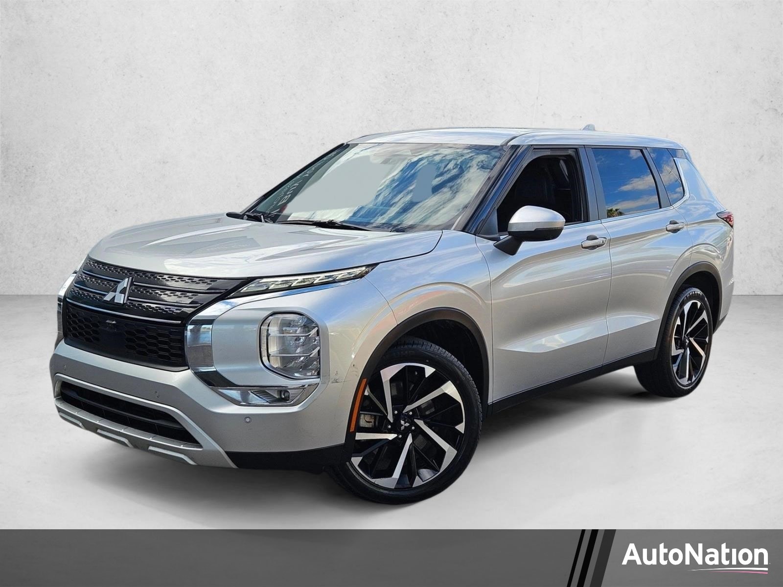2024 Mitsubishi Outlander