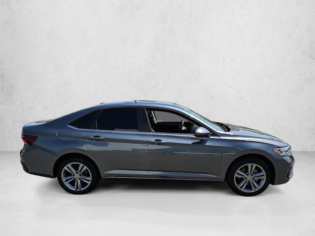 Used 2023 Volkswagen Jetta 1.5T SE Sedan