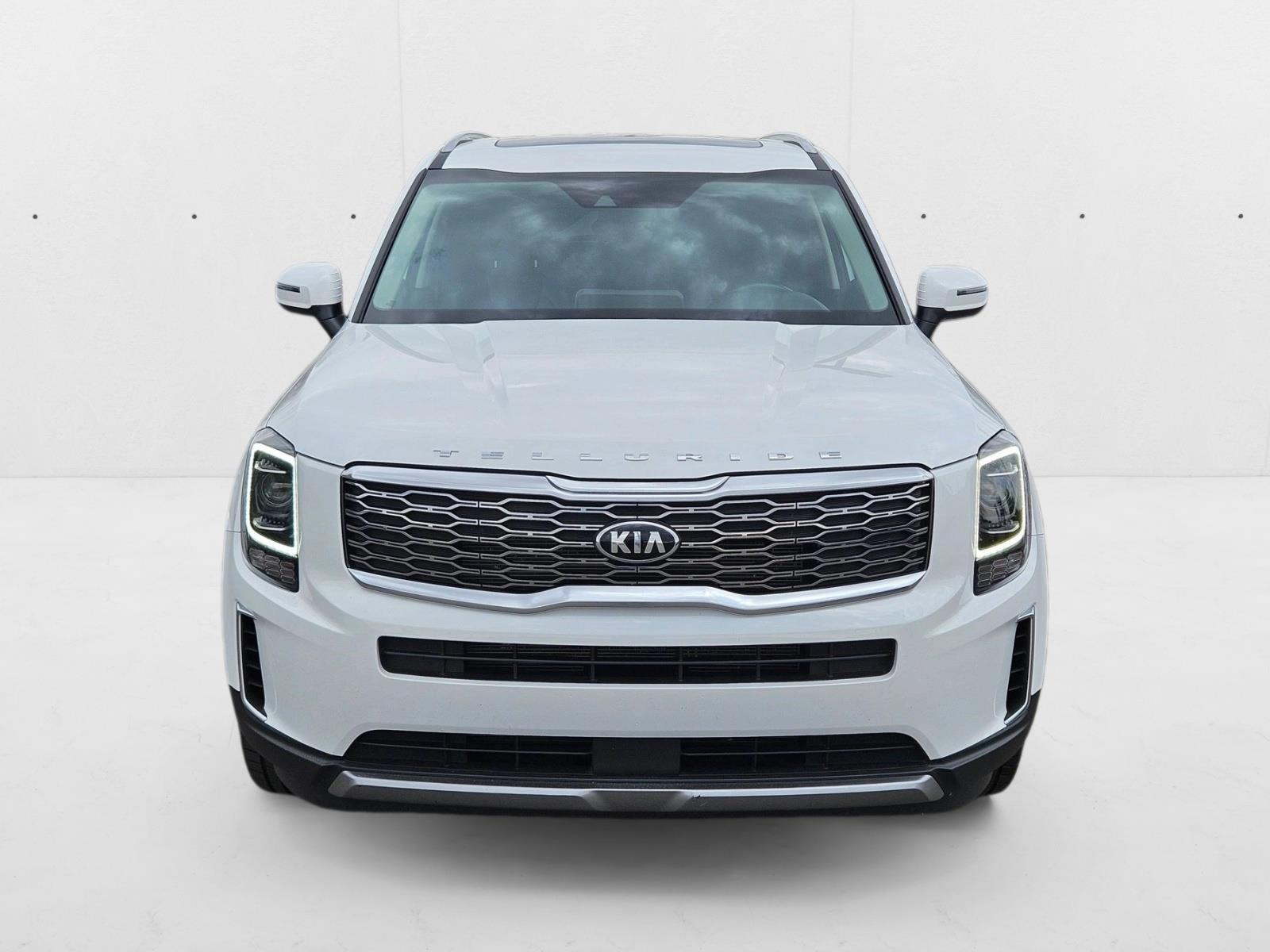2020 Kia Telluride S photo 2