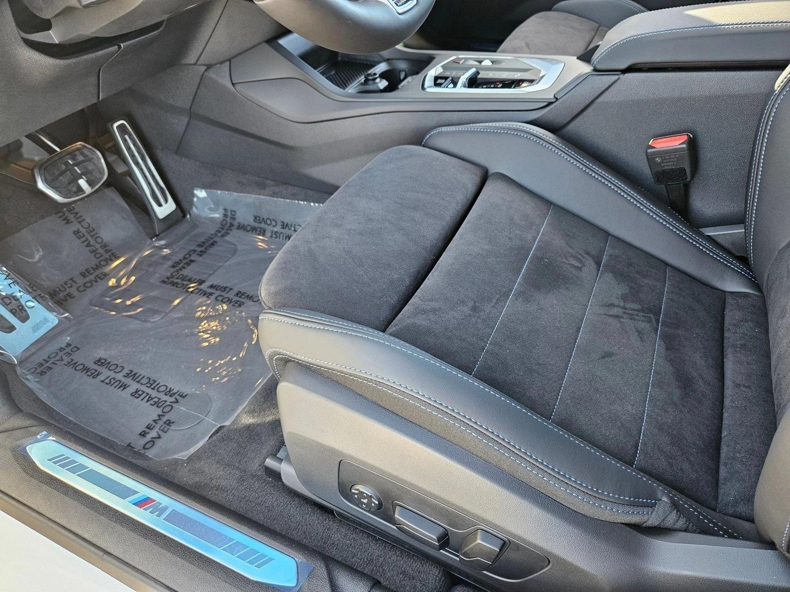 2026 BMW 2 Series M235 - Photo 4