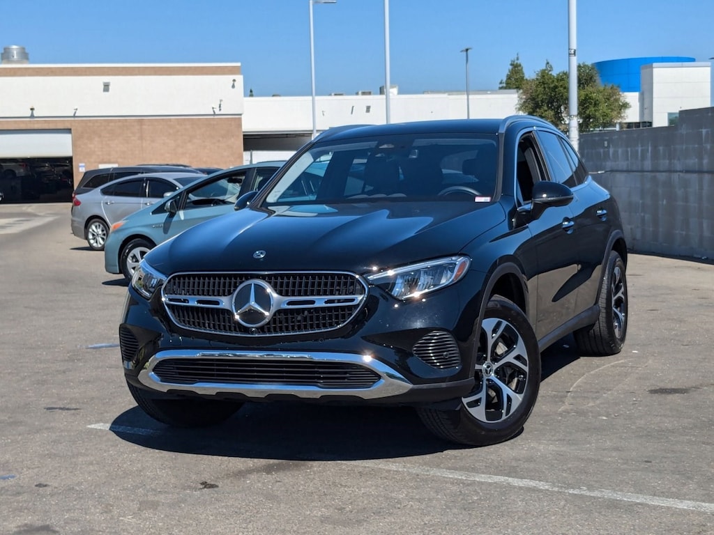 Used 2025 Mercedes-Benz GLC 350e 4MATIC SUV