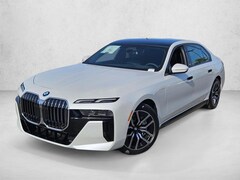 2026 BMW 750e xDrive Sedan