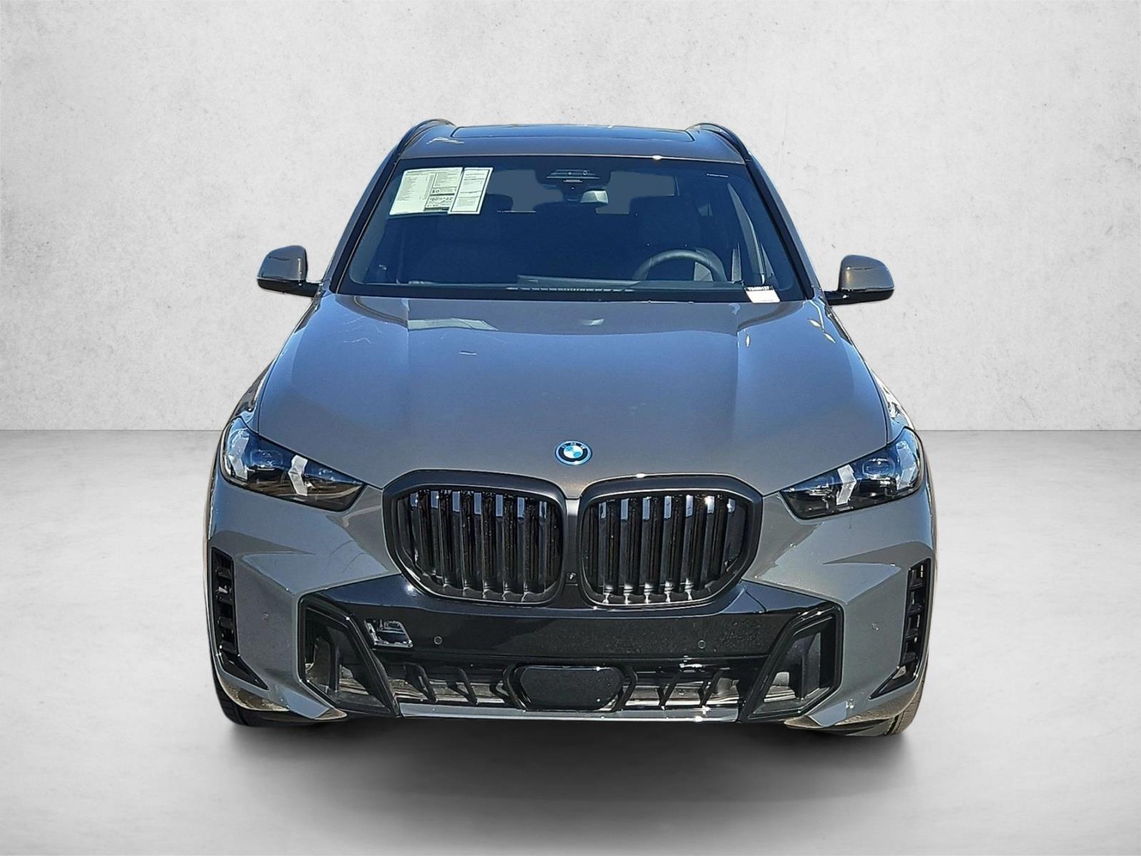 2026 BMW X5 50e - Photo 6