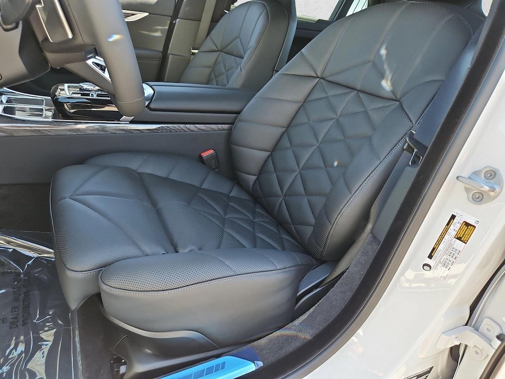 New 2026 BMW 740i Sedan