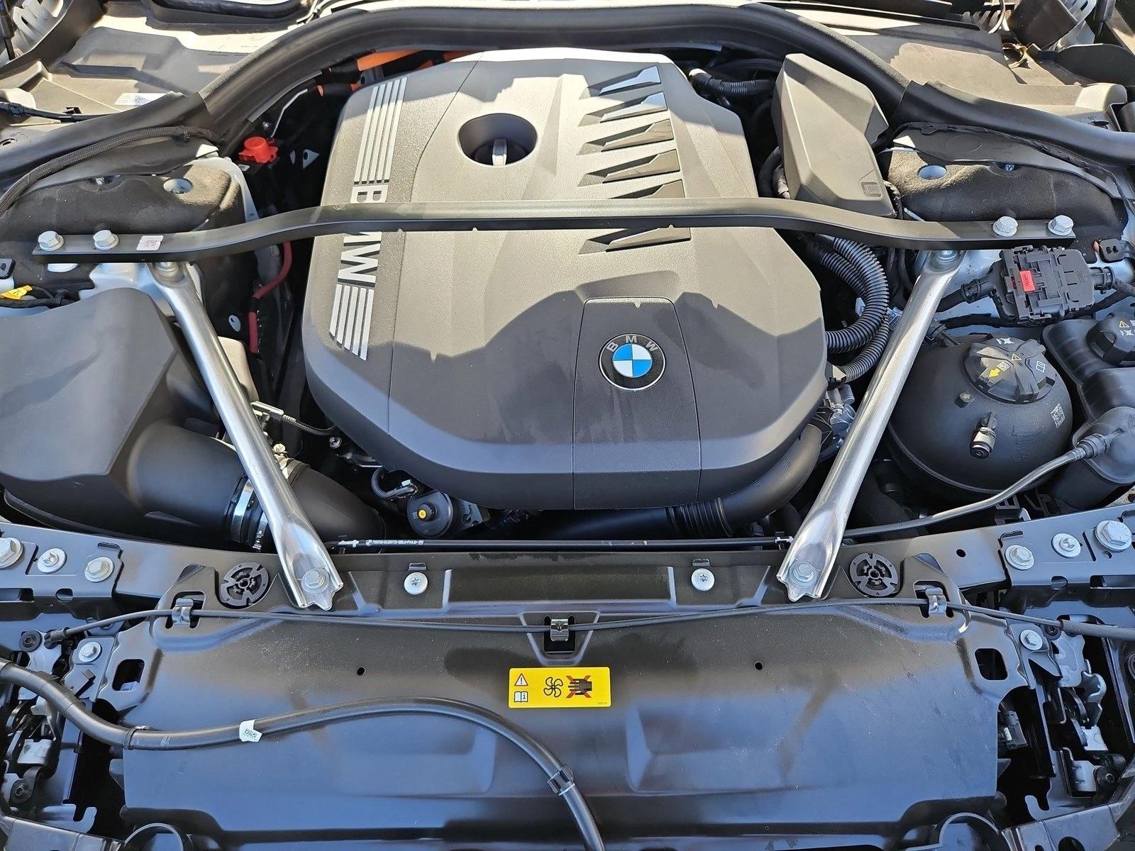 2026 BMW 7 Series 750e - Photo 22