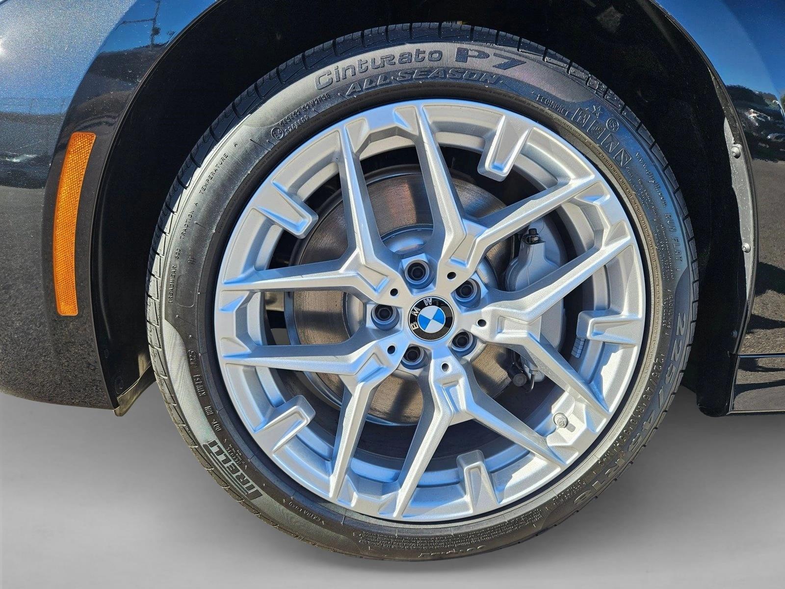 2026 BMW 3 Series 330i - Photo 10