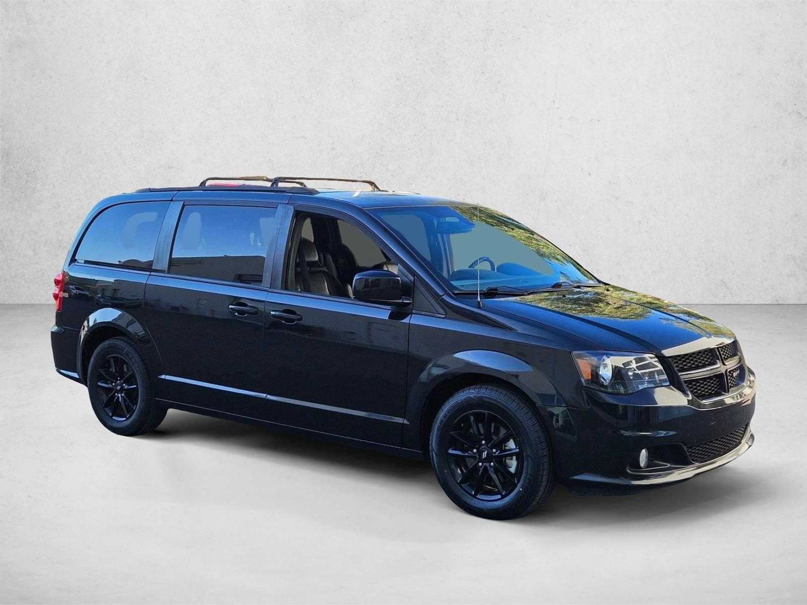 2019 Dodge Grand Caravan GT photo 3