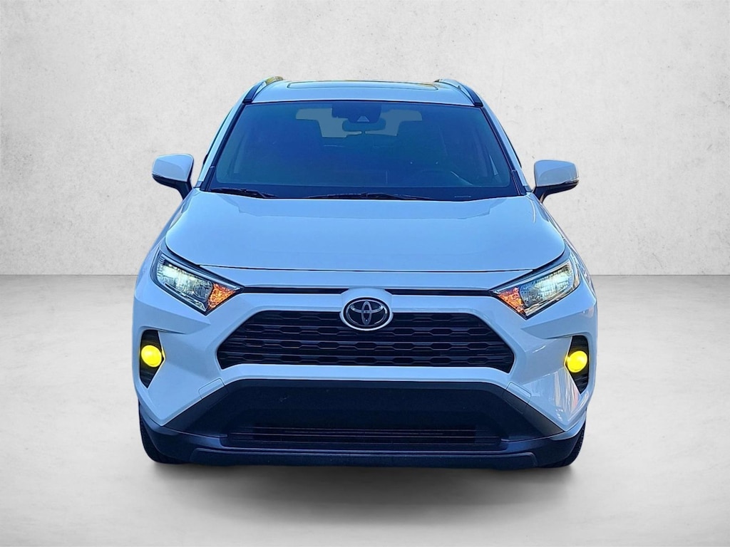 Used 2019 Toyota RAV4 XLE SUV