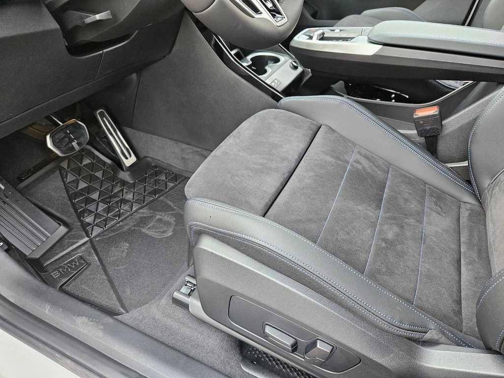 New 2026 BMW X1 xDrive28i SUV