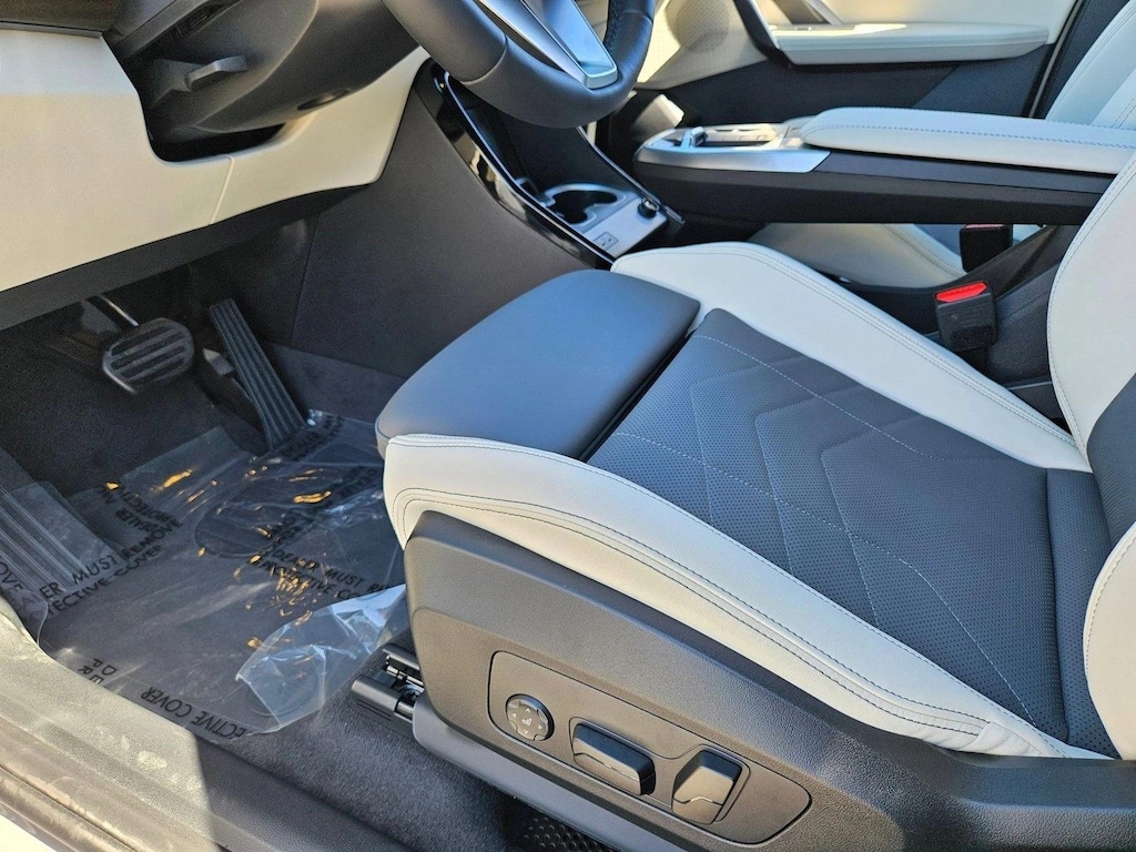New 2026 BMW X1 xDrive28i SUV