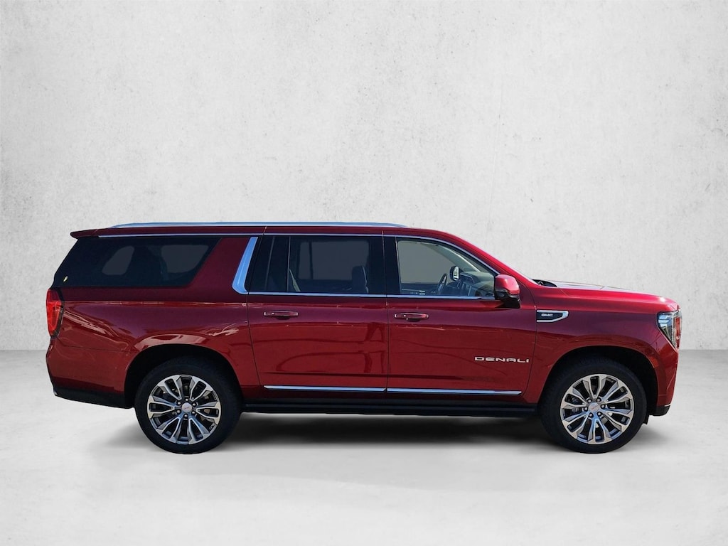Used 2021 GMC Yukon XL Denali SUV