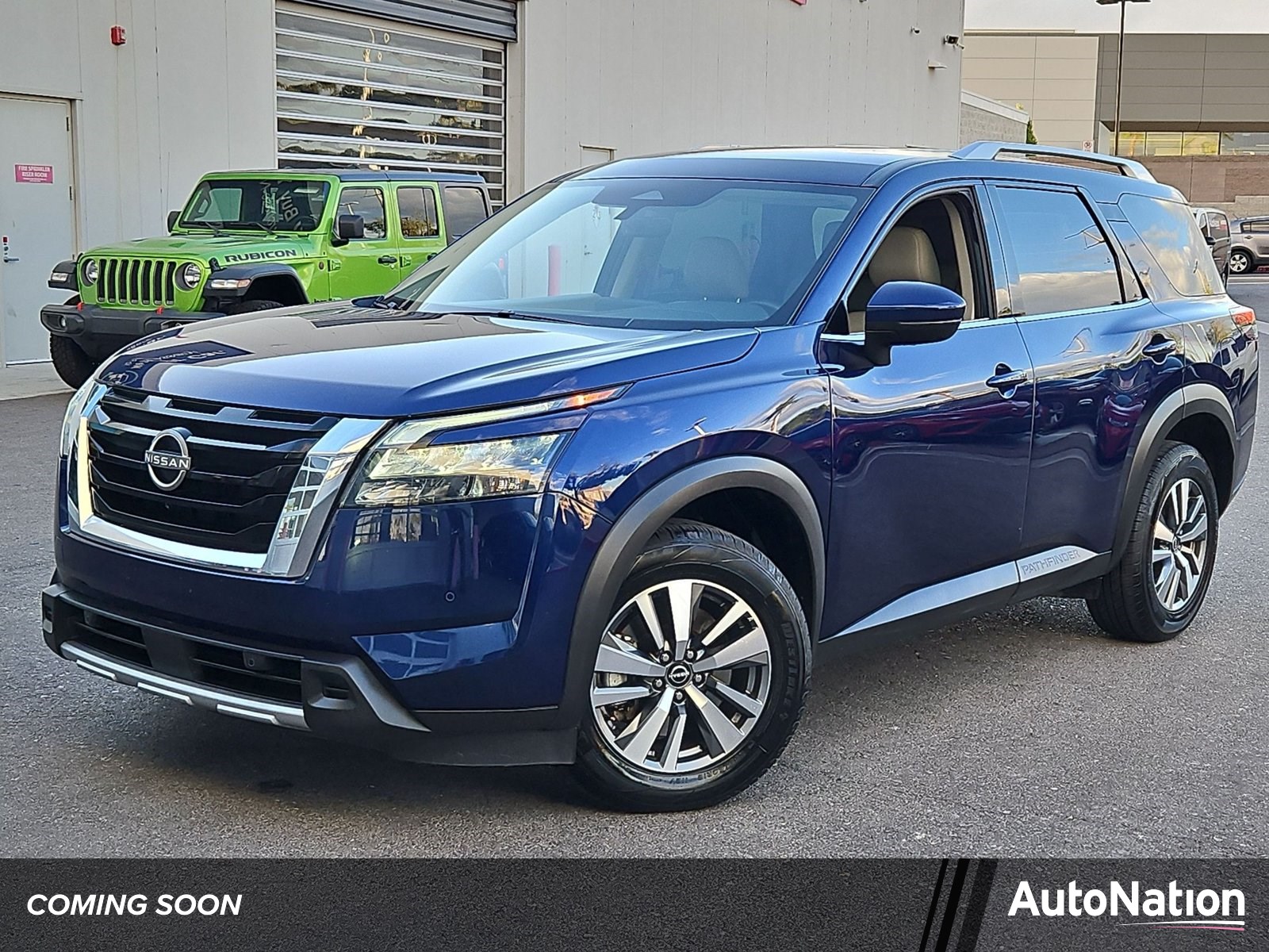 Used 2025 Nissan Pathfinder SL SUV