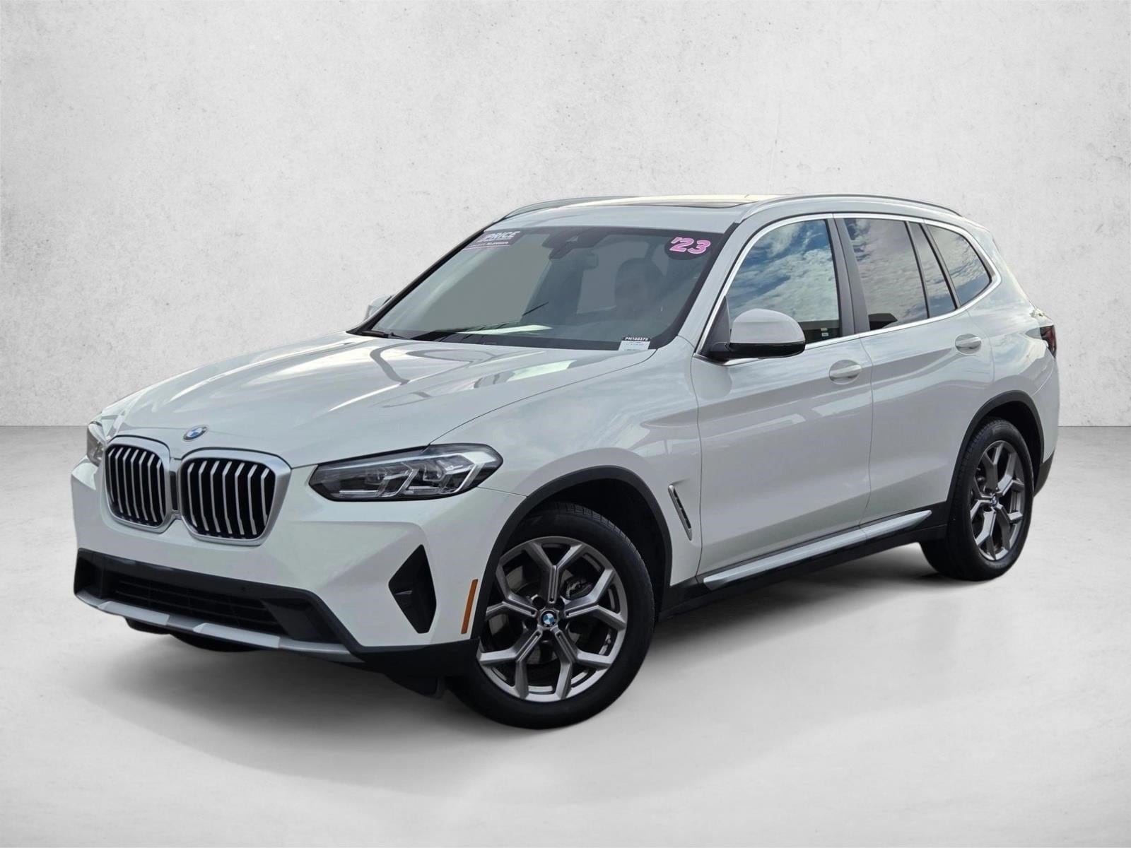 2023 BMW X3 30i's photo