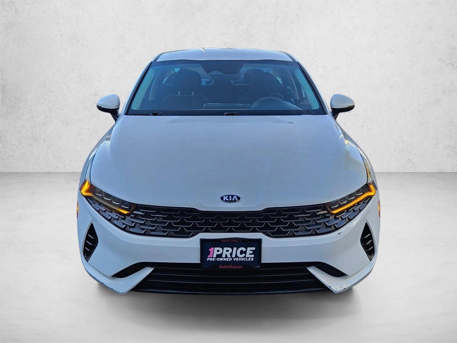 2021 Kia K5 LXS photo 2