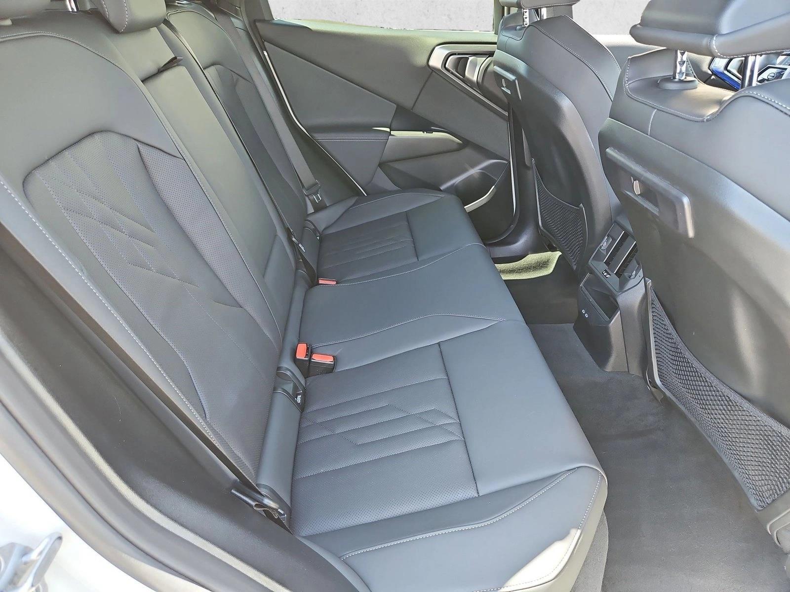 2026 BMW X3 30 - Photo 20