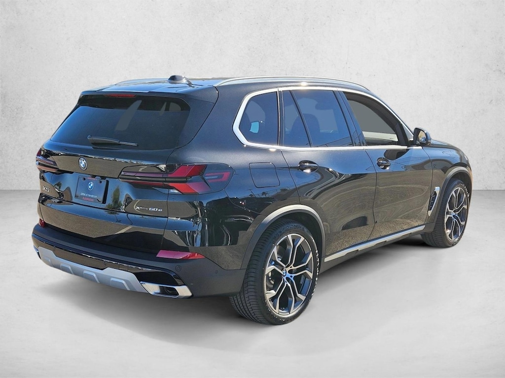 New 2026 BMW X5 PHEV xDrive50e SUV