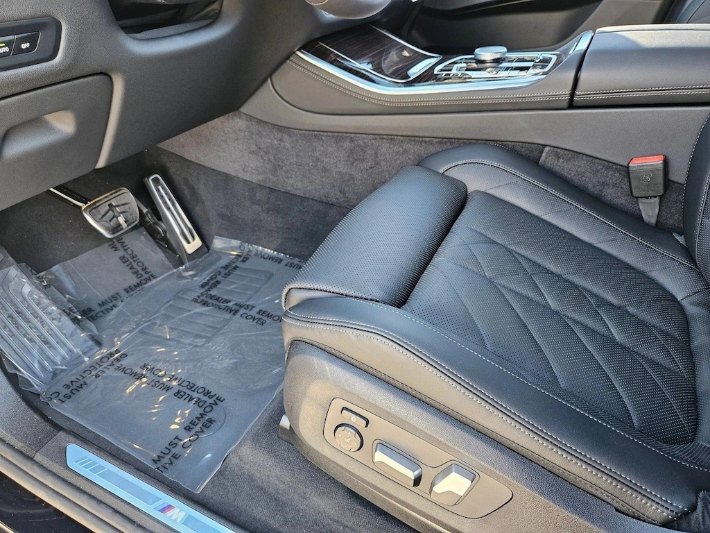 New 2026 BMW X5 PHEV xDrive50e SUV