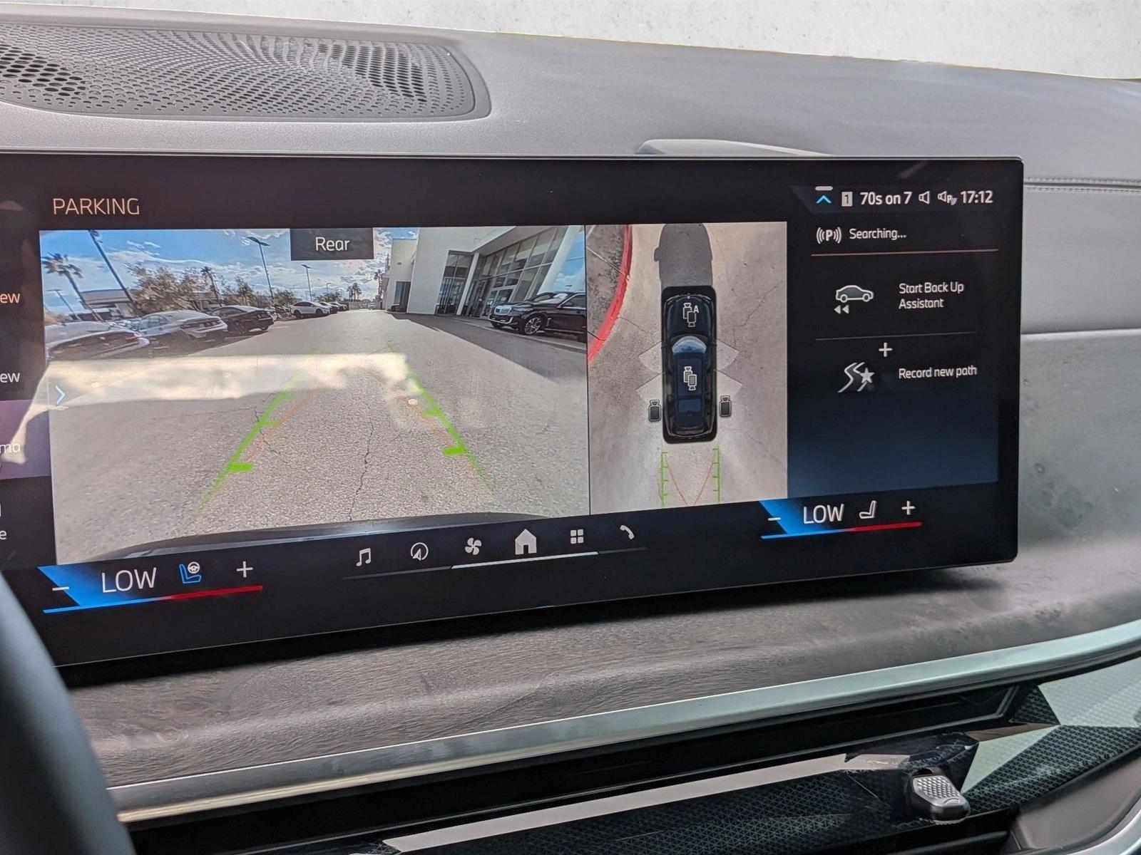 2026 BMW X7 40i - Photo 14